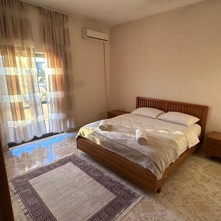 Hostel Rinas Eksteriør billede